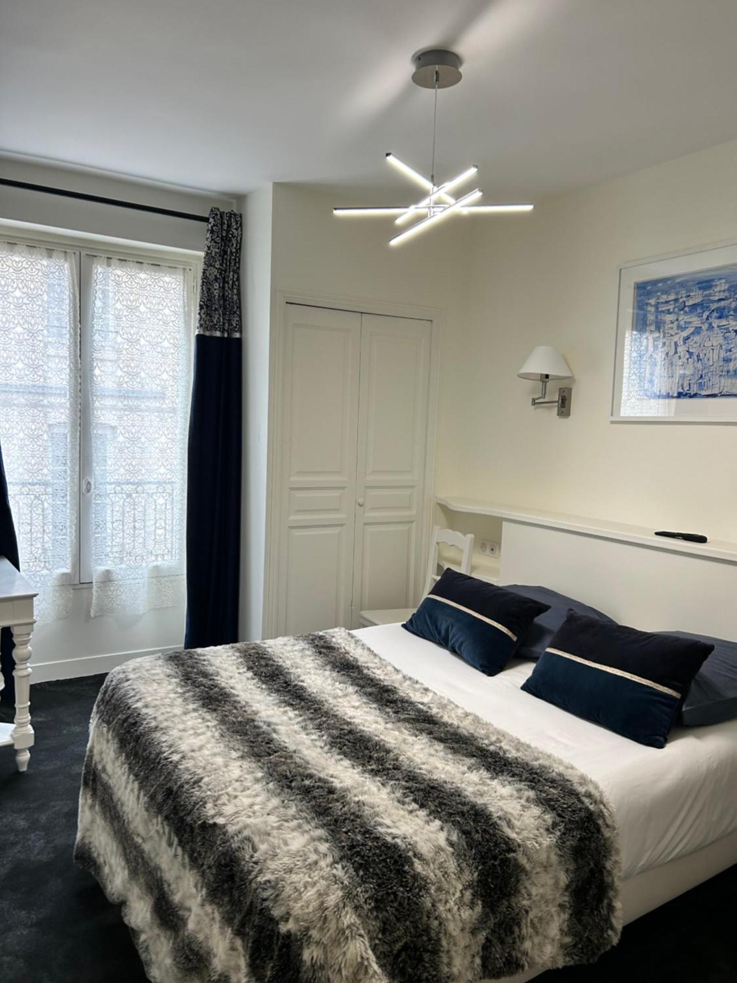 Hotel Du Dragon Paris Luaran gambar